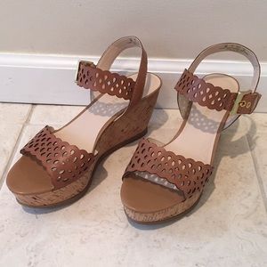 Franco Sarto Frolic Wedge Buckle Sandals Sz 9